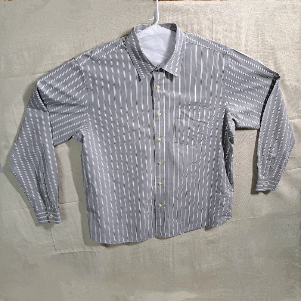 Eddie Bauer Men Large Grey Stripe Button Front Long Sleeve Career Dress Shirt